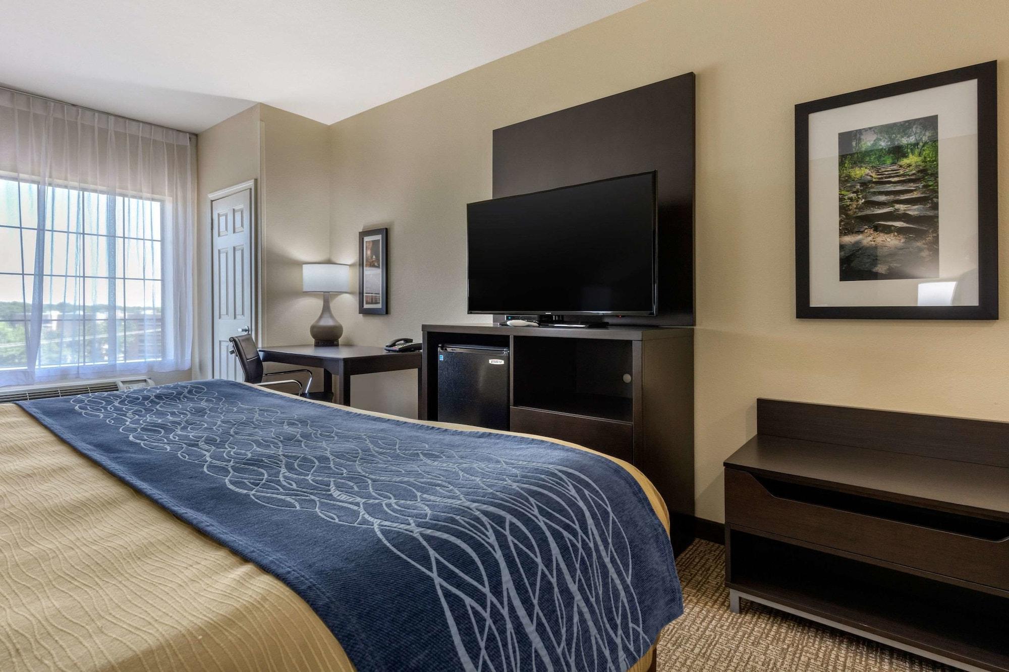 Comfort Inn & Suites North Little Rock Mccain Mall Екстер'єр фото