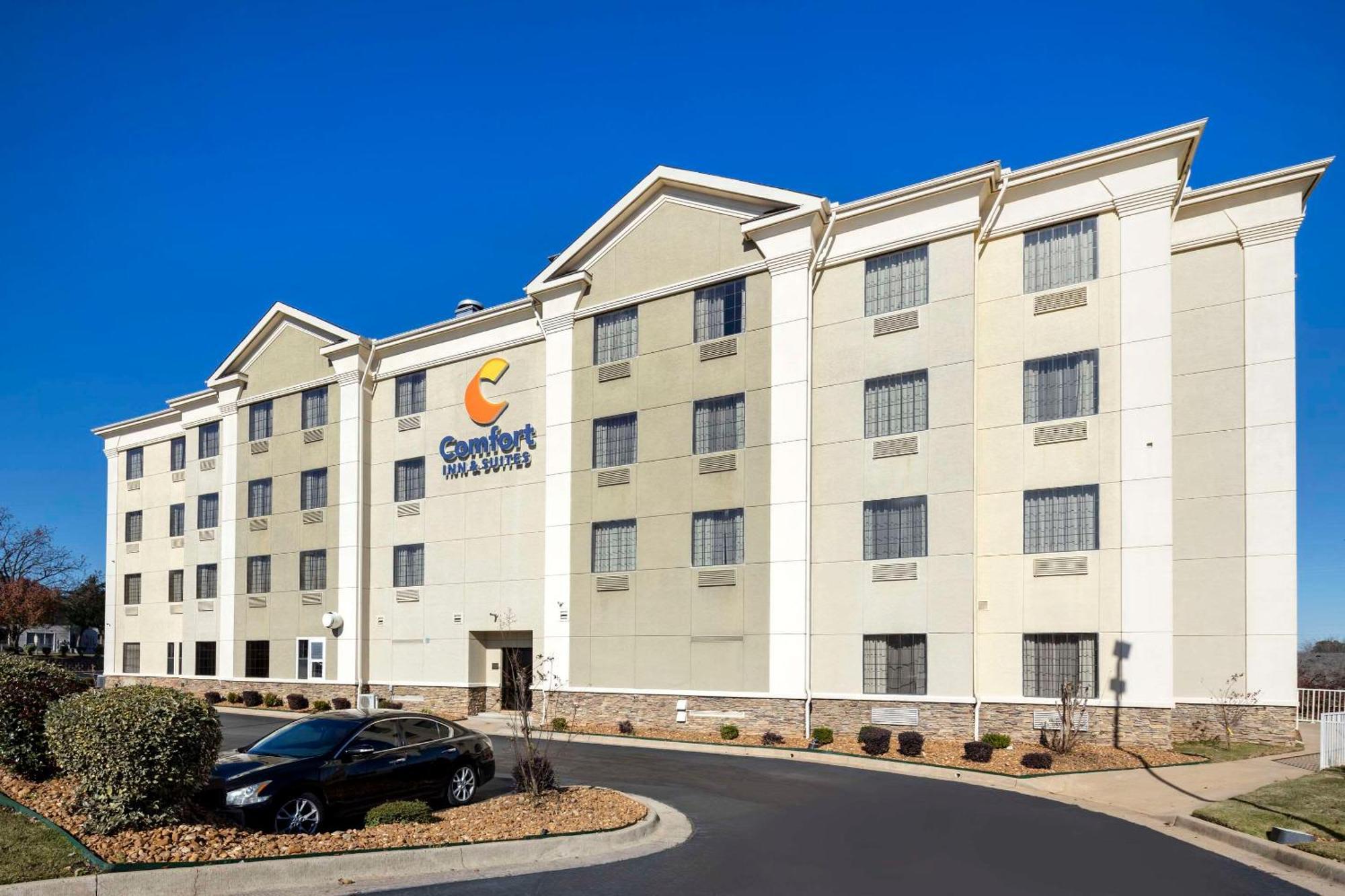 Comfort Inn & Suites North Little Rock Mccain Mall Екстер'єр фото
