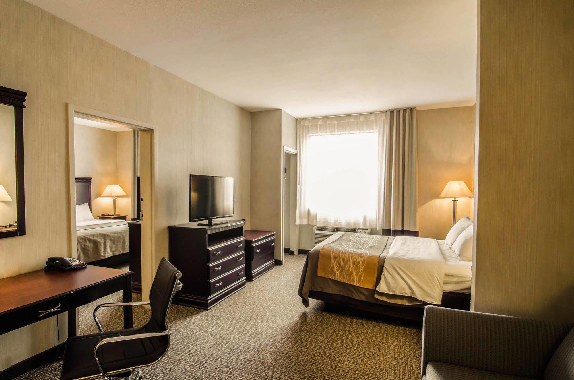Comfort Inn & Suites North Little Rock Mccain Mall Екстер'єр фото