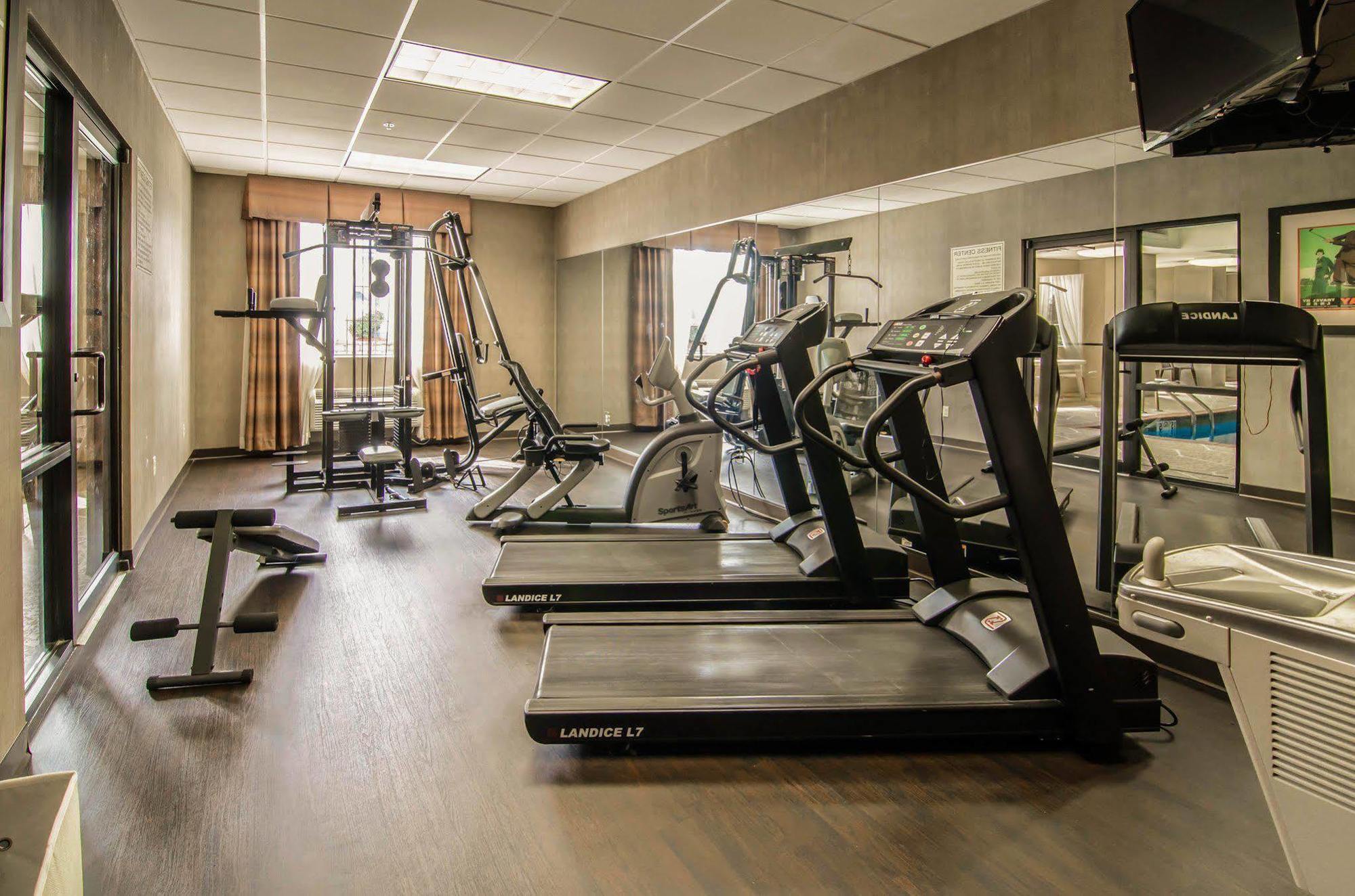 Comfort Inn & Suites North Little Rock Mccain Mall Екстер'єр фото