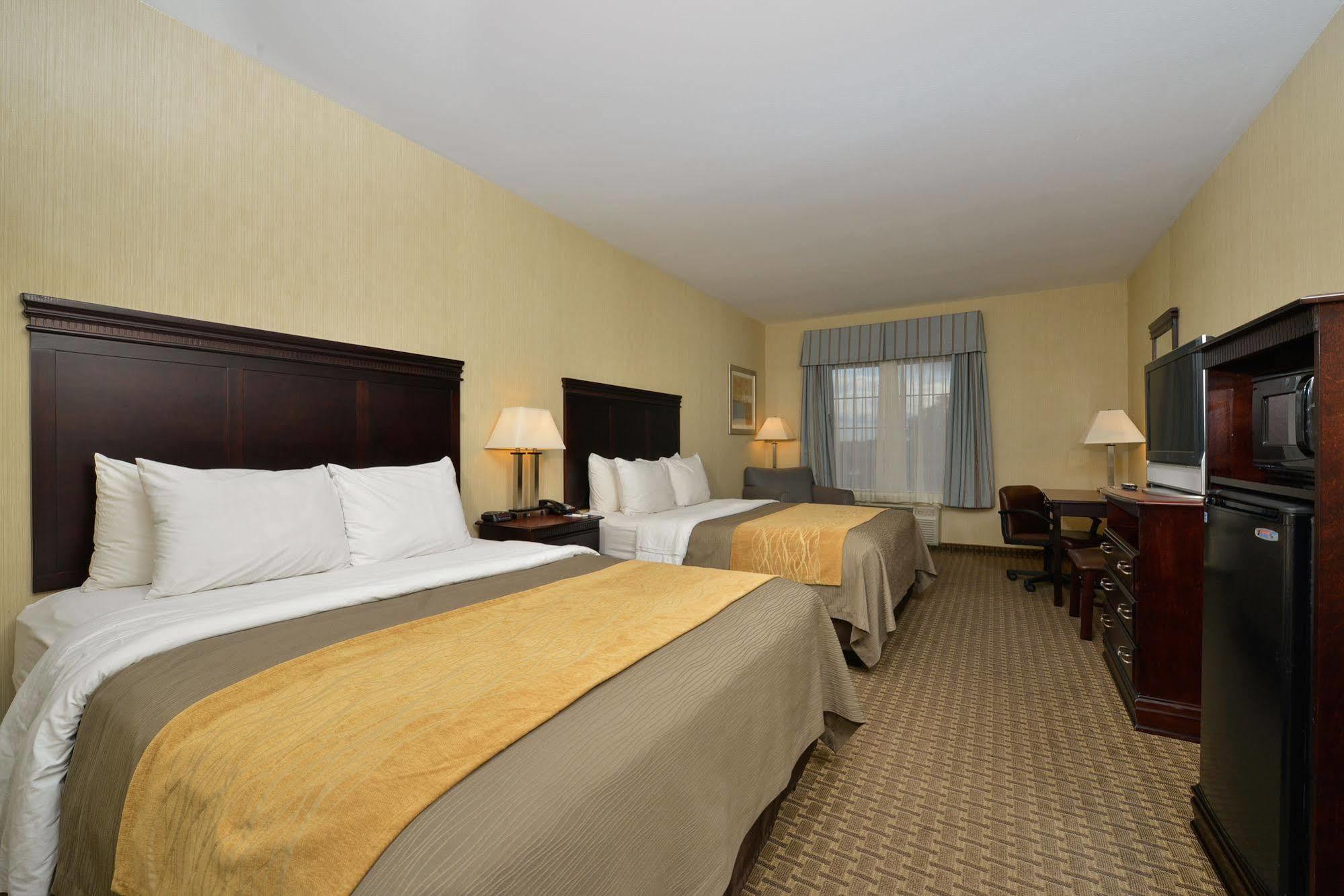 Comfort Inn & Suites North Little Rock Mccain Mall Екстер'єр фото