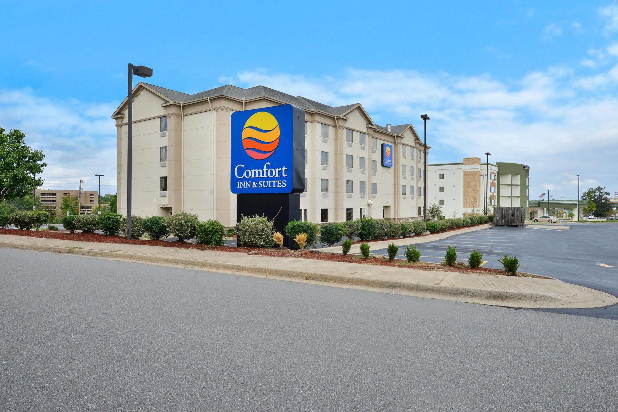 Comfort Inn & Suites North Little Rock Mccain Mall Екстер'єр фото