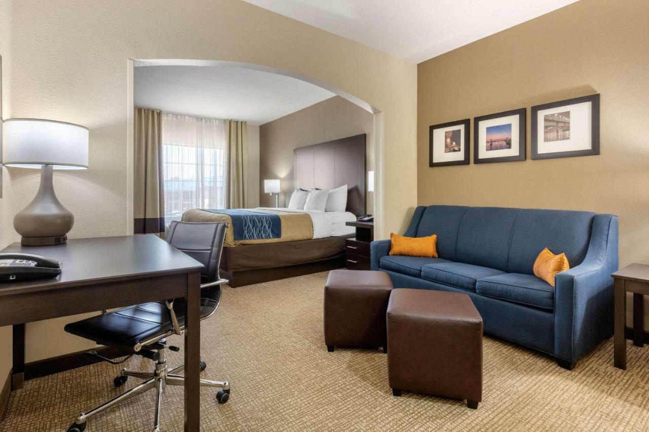 Comfort Inn & Suites North Little Rock Mccain Mall Екстер'єр фото