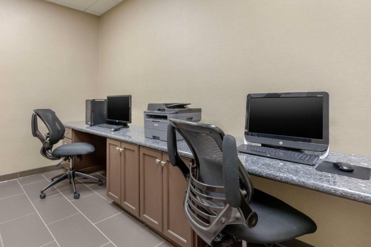Comfort Inn & Suites North Little Rock Mccain Mall Екстер'єр фото