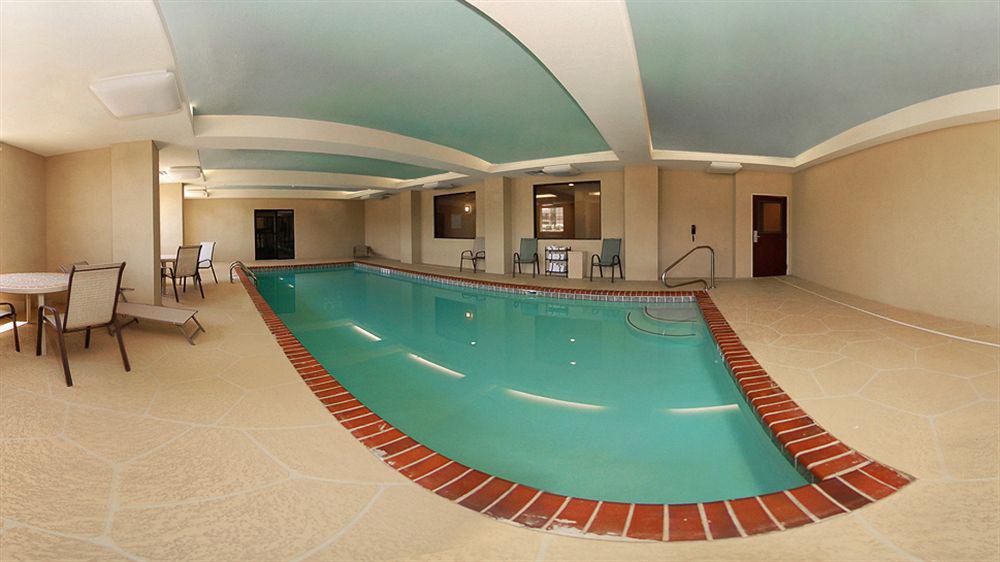 Comfort Inn & Suites North Little Rock Mccain Mall Екстер'єр фото